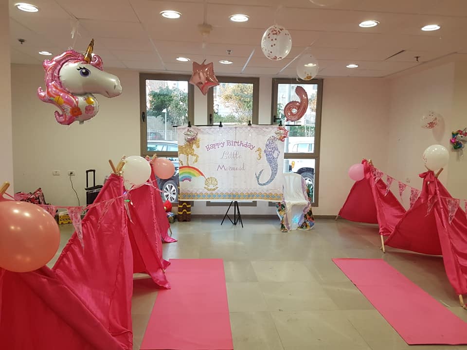 השכרת אוהלי טיפי 
השכרת ציוד ליום הולדת
השכרת אוהלים להפעלת יום הולדת
אוהלים ורודים להפעלה