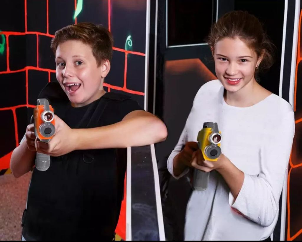 הפעלת לייזר טאג
לייזר טאג
השכרת ציוד לייזר טאג
יום הולדת לייזר טאג בבית
הפעלית לייזר טאג'